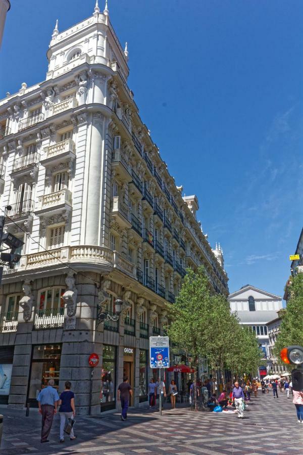 Arenal Suites Puerta Del Sol Madrid Exterior foto