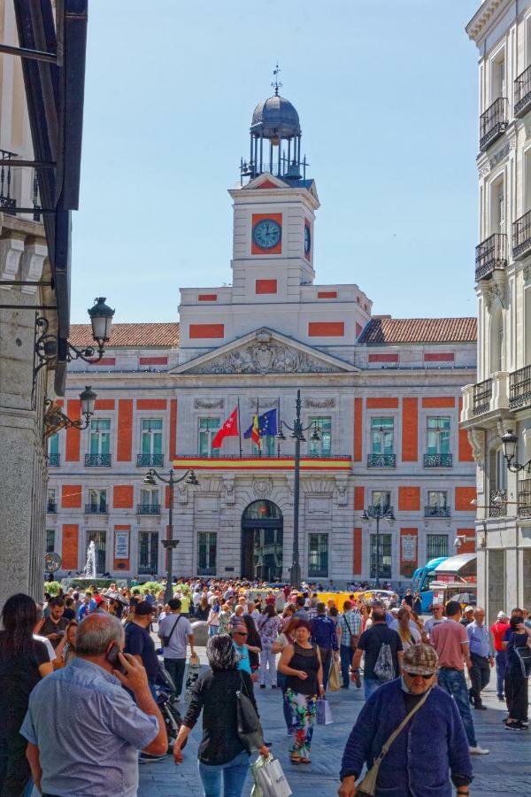 Arenal Suites Puerta Del Sol Madrid Exterior foto